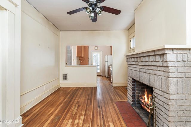 18 Fairlawn Avenue, Albany, NY 12203