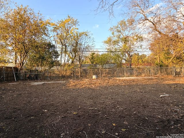 4827 Newcome, San Antonio, TX 78229