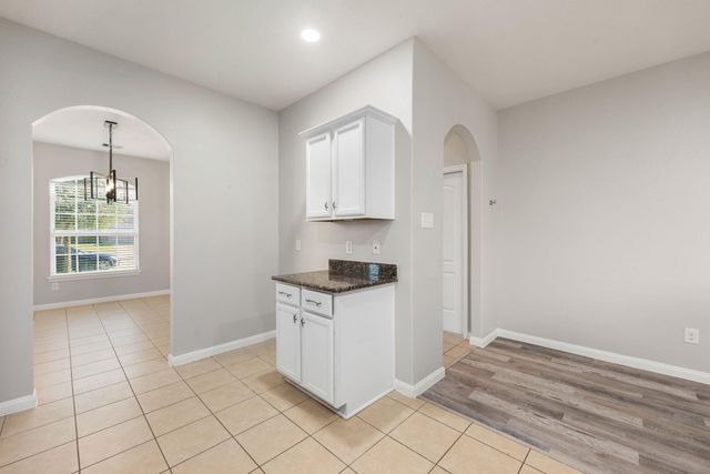 12050 Quartersawn Lane, Pinehurst, TX 77362