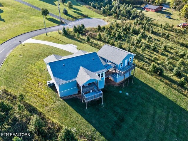230 Water Way Drive, Rutledge, TN 37861