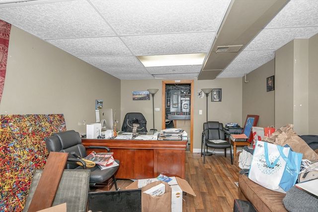 197 Market St, Lowell, MA 01852