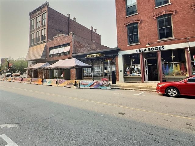 197 Market St, Lowell, MA 01852