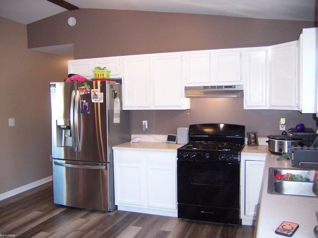 1255 Quain Lane, Port Huron, MI 48060