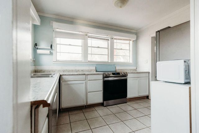 401 Bon Ami, Deridder, LA 70634