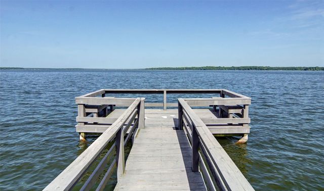 569 Rs County Road 3446, Emory, TX 75440