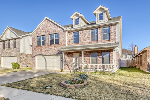 5832 Arena Circle, Fort Worth, TX 76179
