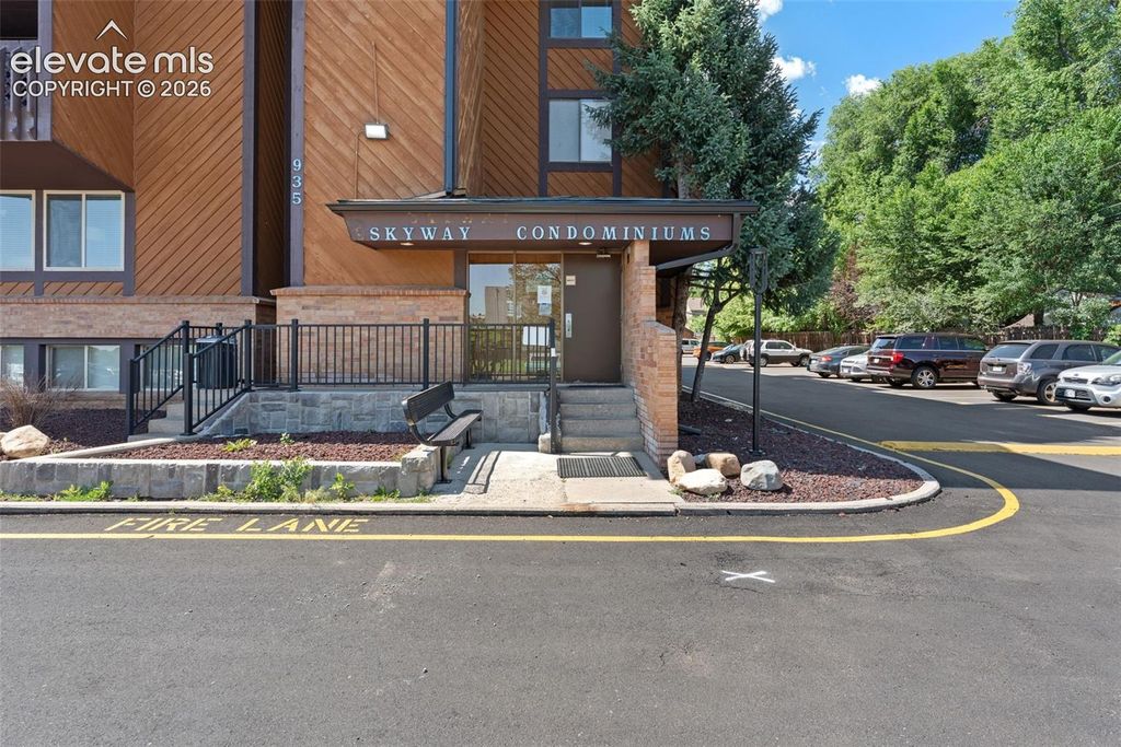 935 Saturn Drive 117, Colorado Springs, CO 80905 — exterior