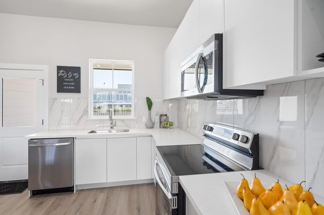 6702 Metro Village Blvd 53, Houston, TX 77083