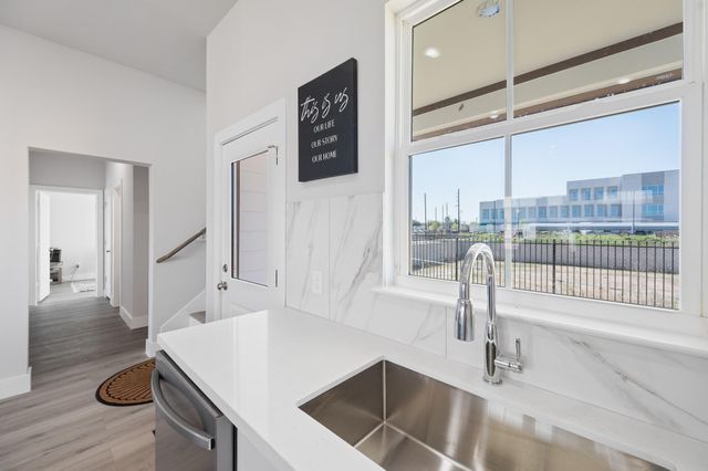 6702 Metro Village Blvd 53, Houston, TX 77083