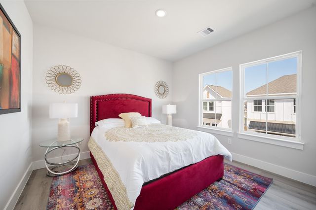 6702 Metro Village Blvd 53, Houston, TX 77083