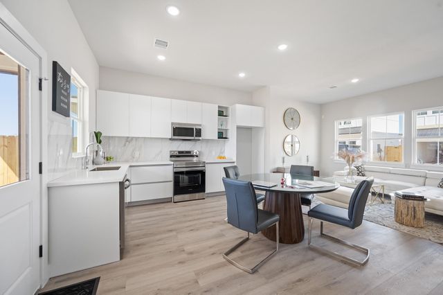 6702 Metro Village Blvd 53, Houston, TX 77083