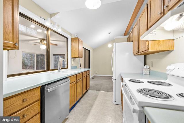 124 SAYLERS CREEK RD, Locust Grove, VA 22508