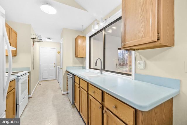 124 SAYLERS CREEK RD, Locust Grove, VA 22508