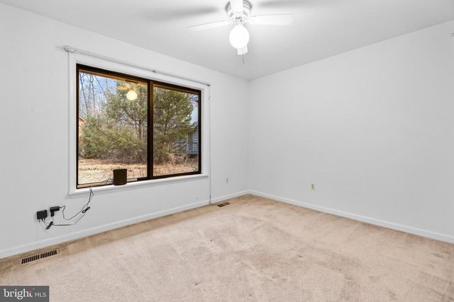 124 SAYLERS CREEK RD, Locust Grove, VA 22508