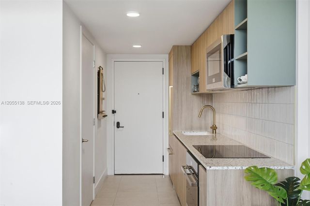 159 NE 6th St 2914, Miami, FL 33132