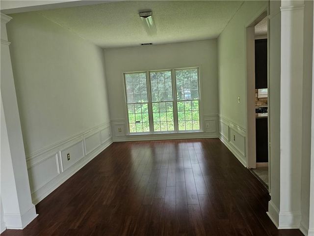 2260 Eagle Nest Bluff, Lawrenceville, GA 30044