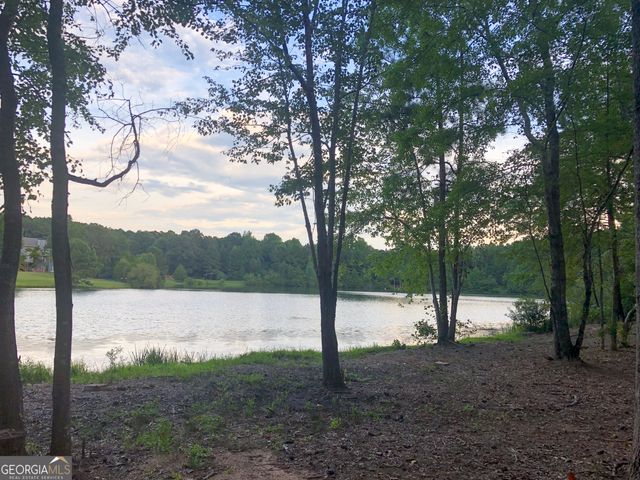 37 Farmstead Way, Senoia, GA 30276