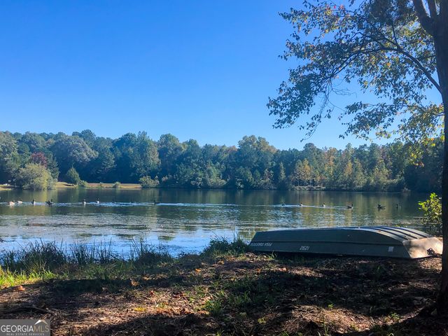 37 Farmstead Way, Senoia, GA 30276