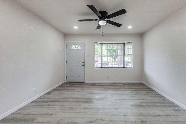 2908 Scottsbluff Drive, Dallas, TX 75228