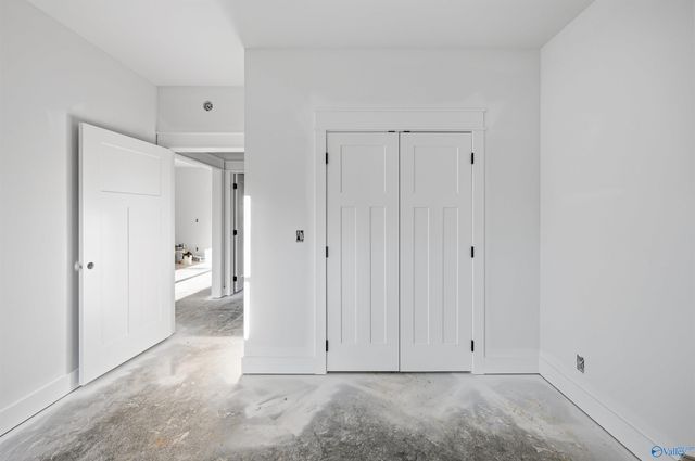 812 Colonial Drive, Arab, AL 35016