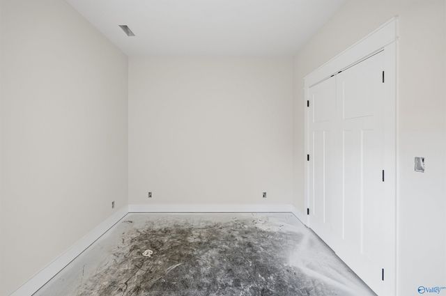 812 Colonial Drive, Arab, AL 35016