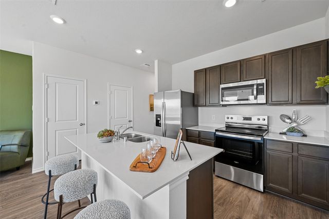 204 Tall Cedar Way, Princeton, TX 75407