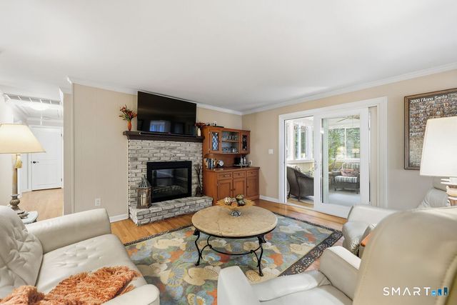 32 Wellsweep Drive, Madison, CT 06443