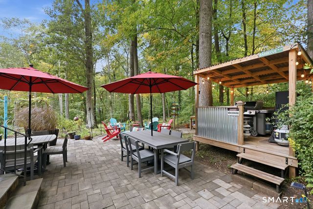 32 Wellsweep Drive, Madison, CT 06443