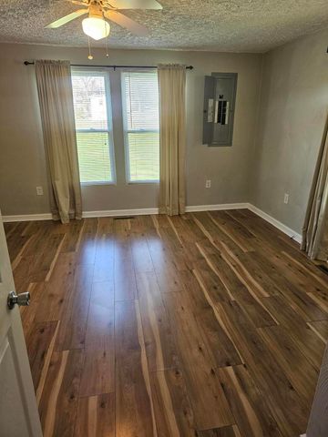 14627 Church ST, Eagle Rock, VA 24085