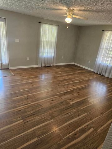 14627 Church ST, Eagle Rock, VA 24085