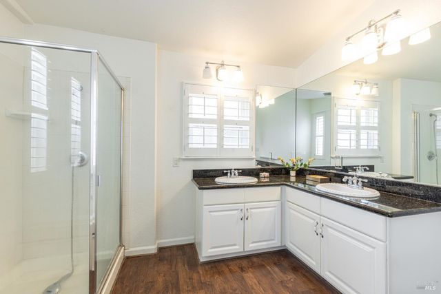 7 San Juan Ct, St. Helena, CA 94574