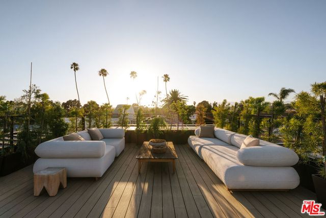 923 Milwood Avenue, Venice, CA 90291