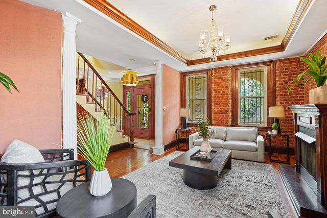 49 T ST NW, Washington, DC 20001
