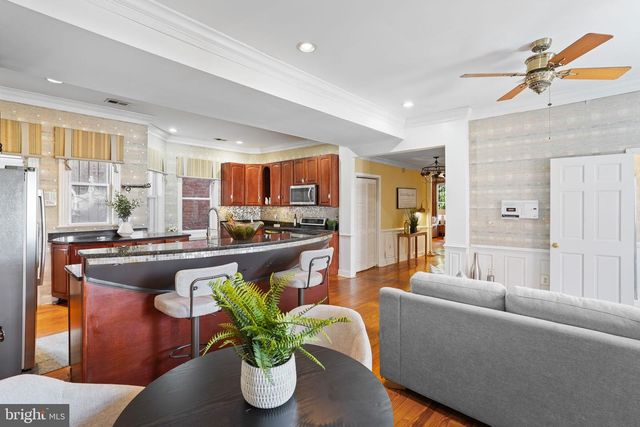 49 T ST NW, Washington, DC 20001