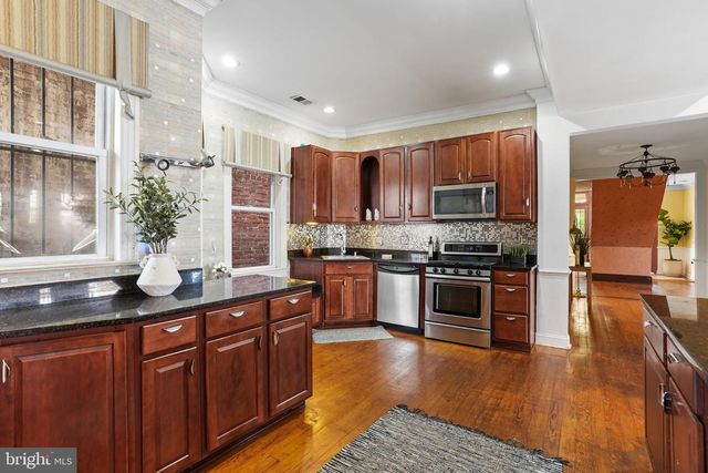 49 T ST NW, Washington, DC 20001