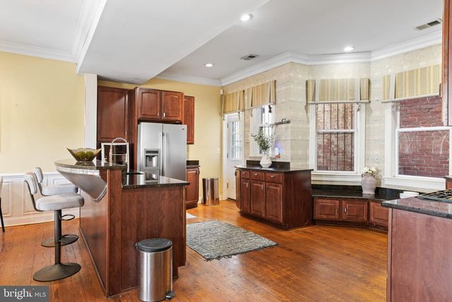 49 T ST NW, Washington, DC 20001