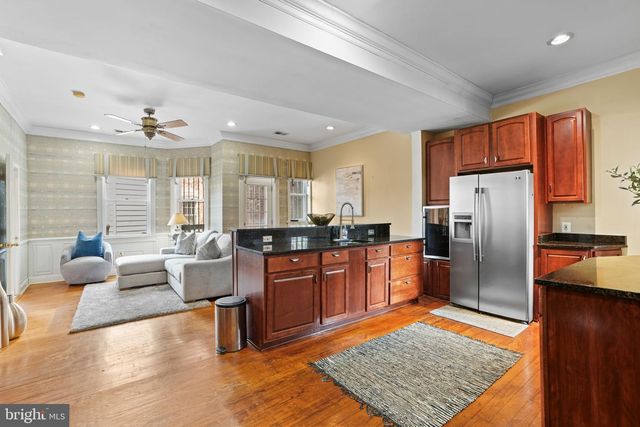 49 T ST NW, Washington, DC 20001