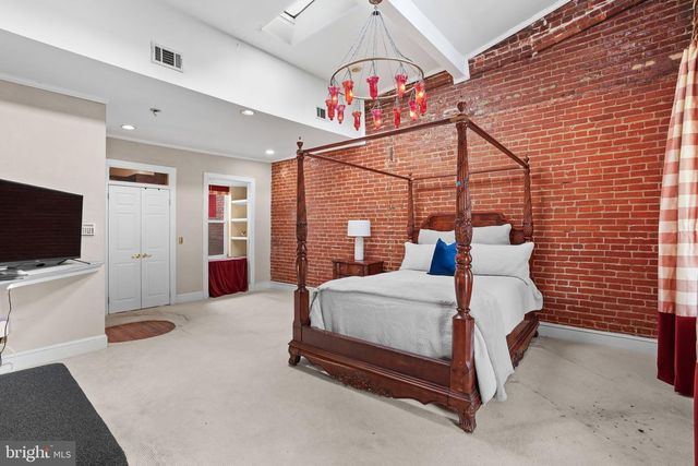 49 T ST NW, Washington, DC 20001