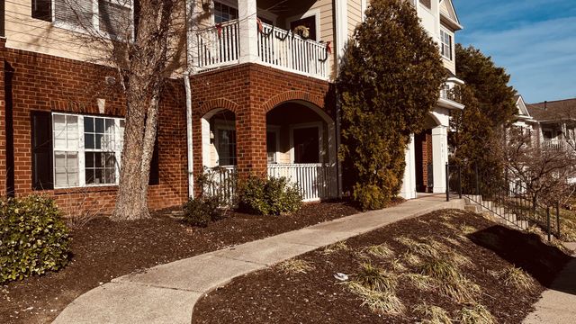 7001 Lenox Village Dr Apt A2, Nashville, TN 37211