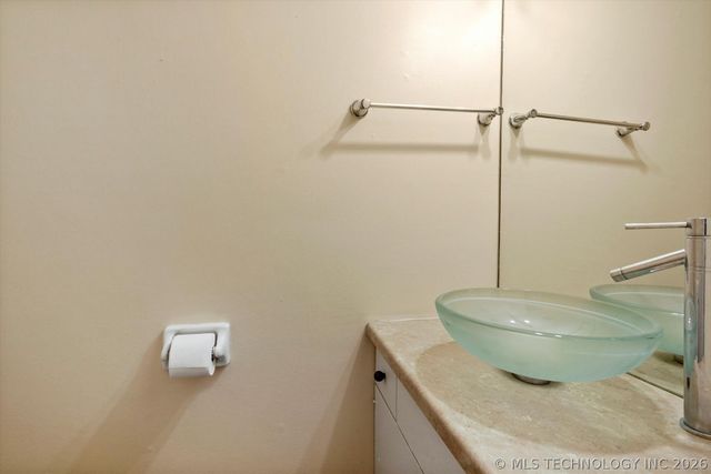 6148 S Madison Place 6148-A, Tulsa, OK 74136