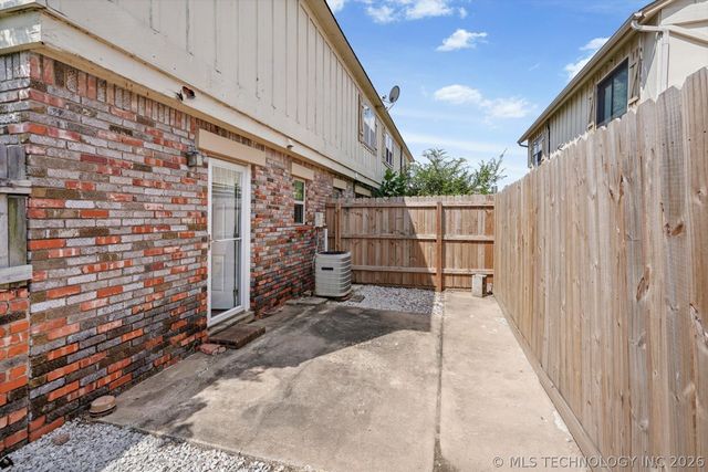 6148 S Madison Place 6148-A, Tulsa, OK 74136