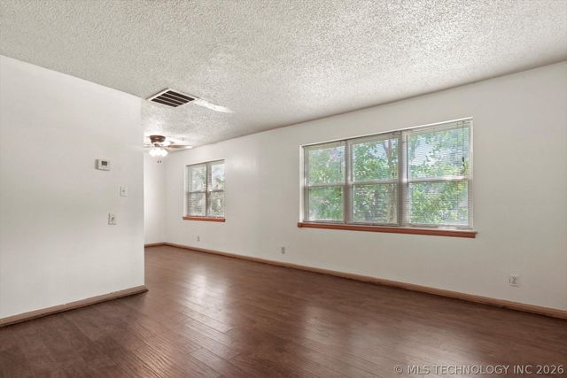 6148 S Madison Place 6148-A, Tulsa, OK 74136