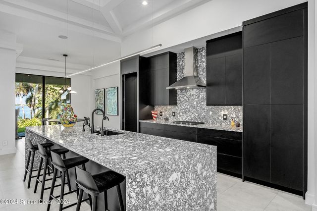 11 Bayshore Court, Rockledge, FL 32955