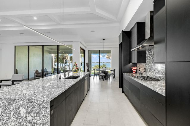 11 Bayshore Court, Rockledge, FL 32955