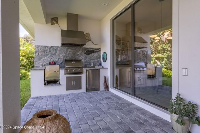 11 Bayshore Court, Rockledge, FL 32955