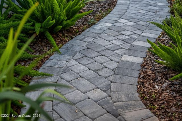 11 Bayshore Court, Rockledge, FL 32955