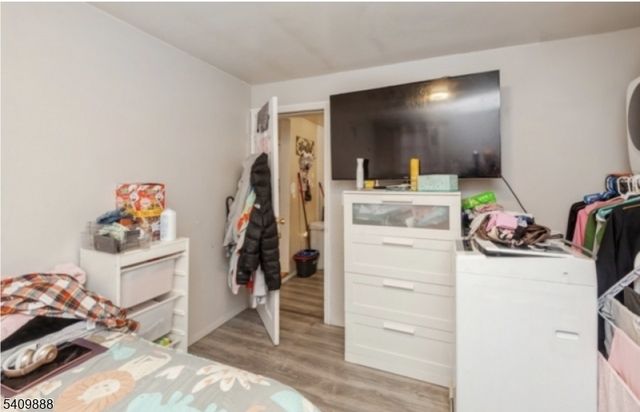 148 Barclay St, Paterson City, NJ 07503