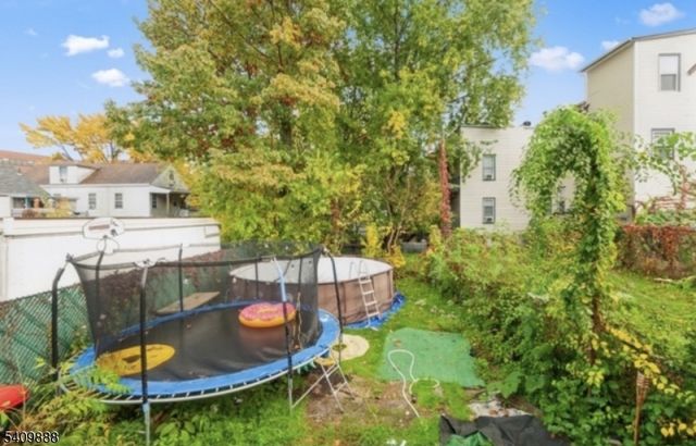 148 Barclay St, Paterson City, NJ 07503