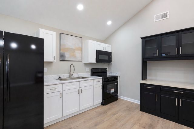 804 Martin St, Clarksville, TN 37040