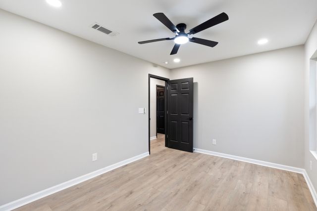 804 Martin St, Clarksville, TN 37040